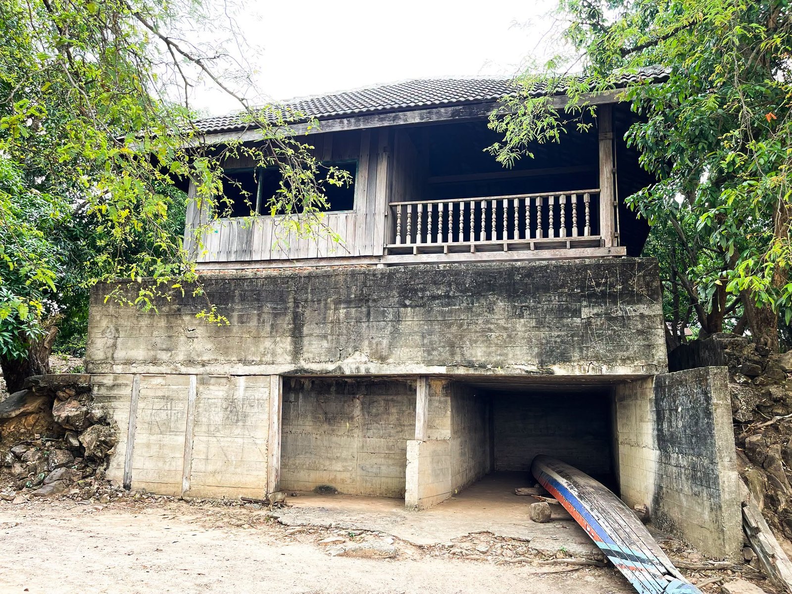 Oddar Meanchey — Anlong Veng historical sites